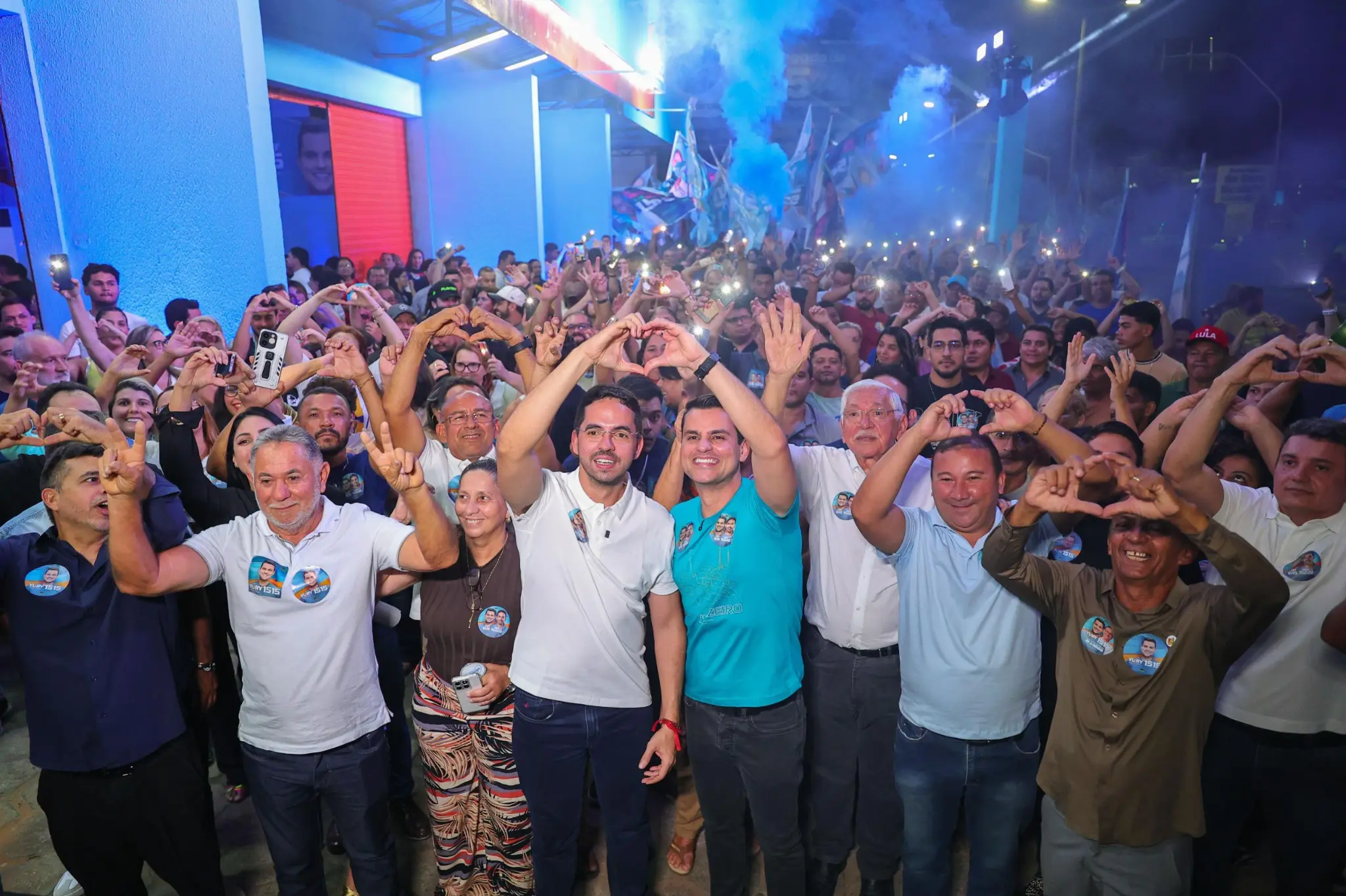 Davi de Raimundão junto ao povo